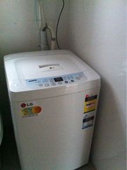 LG Washing Machine 5kg top loader almost new 230.00