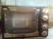 Electric oven & 2 x hot plates 